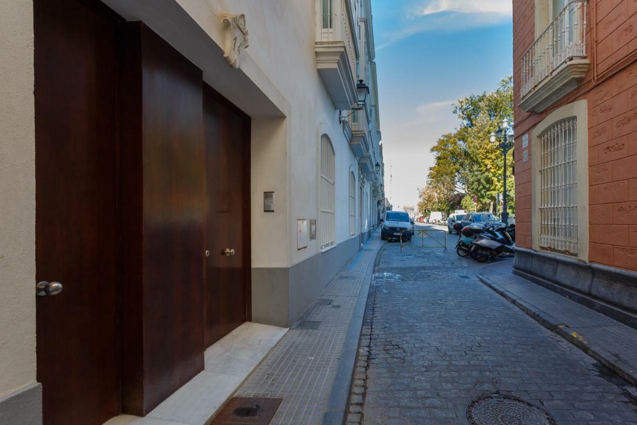 Calderon De La Barca Apartment Cadiz Exterior photo